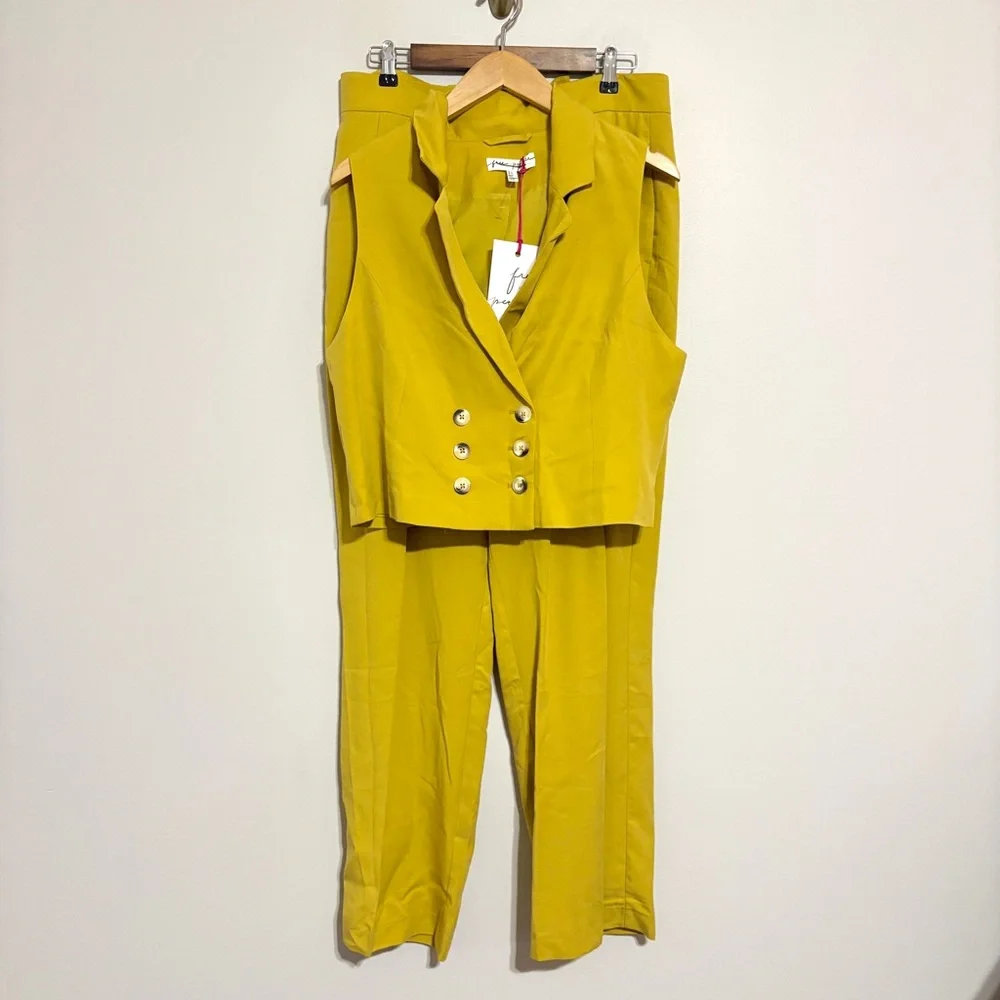 Free People Gabbie Vest Suit Set Bitter Oil Yellow Mid Rise Pant NEW Size 12 NWT